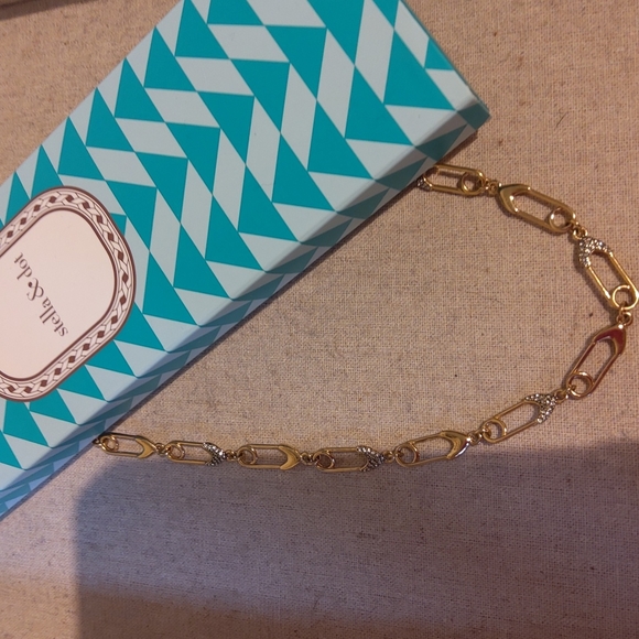 Stella and Dot Safety Pin Link Necklace - Picture 5 of 7